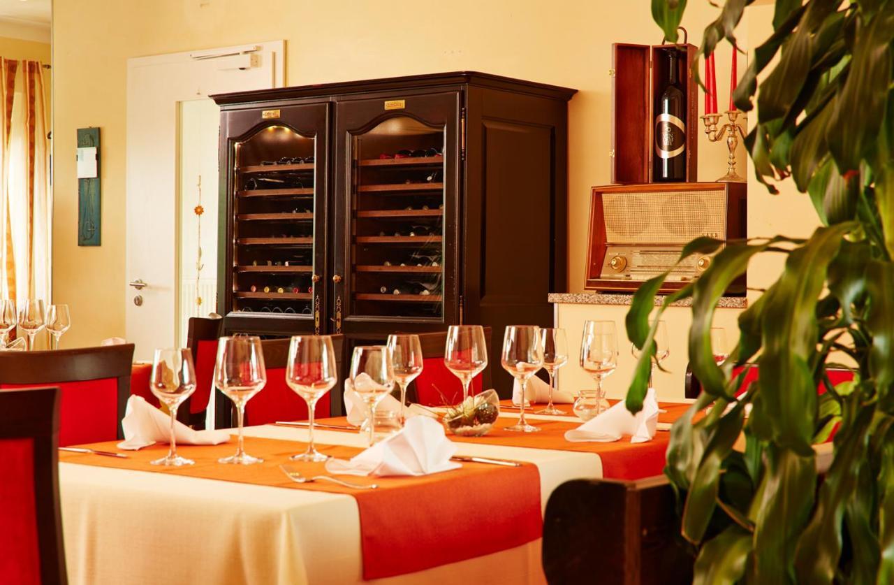 Hotel Restaurant Da Vinci ラール エクステリア 写真